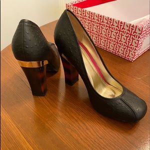 Elaine Turner Renee Black Ostrich Pump